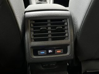 VW Golf Life 1,0 TSI!ACC,NAVI,KAMERA,MASSAGE,LED!