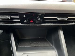 VW Golf Life 1,0 TSI!ACC,NAVI,KAMERA,MASSAGE,LED!