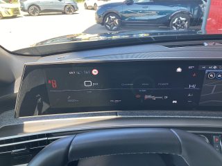 Peugeot 3008 Hybrid 145 E-DCS6 Allure Aut.