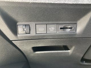 Peugeot 3008 Hybrid 145 E-DCS6 Allure Aut.