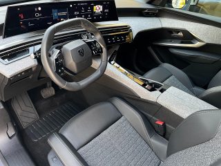 Peugeot 3008 Hybrid 145 E-DCS6 Allure Aut.