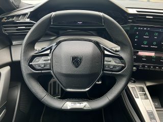 Peugeot 308 SW BlueHDi 130 EAT8 GT!MATRIXLED,NAVI,KAMERA,FOCAL,PANORAMA!
