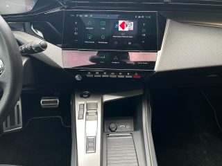 Peugeot 308 SW BlueHDi 130 EAT8 GT!MATRIXLED,NAVI,KAMERA,FOCAL,PANORAMA!