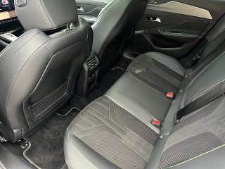 Peugeot 308 SW BlueHDi 130 EAT8 GT!MATRIXLED,NAVI,KAMERA,FOCAL,PANORAMA!