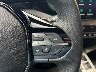 Peugeot 308 SW BlueHDi 130 EAT8 GT!MATRIXLED,NAVI,KAMERA,FOCAL,PANORAMA!