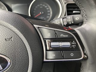 KIA Xceed 1,6 CRDI SCR Silber