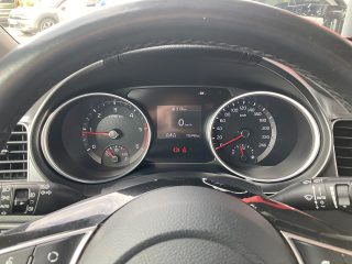 KIA Xceed 1,6 CRDI SCR Silber