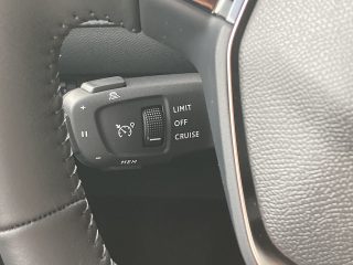 Peugeot 208 Hybrid 110 e-DCS6 Allure