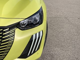 Peugeot 208 Hybrid 110 e-DCS6 Allure