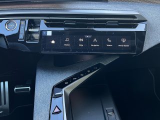 Peugeot 5008 mHEV 145 e-DCS6 GT Aut.!ACC,PANO,MATRIX,KAMERA,MASSAGE!VOLL!