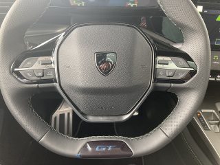 Peugeot 408 Hybrid 145 e-DCS6 GT Exclusive