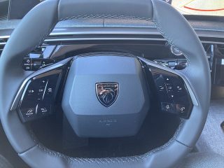 Peugeot 3008 Hybrid 145 E-DCS6 Allure Aut.!NAVI,360°KAMERA,LED,ACC,TOP!