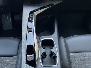 Peugeot 3008 Hybrid 145 E-DCS6 Allure Aut.