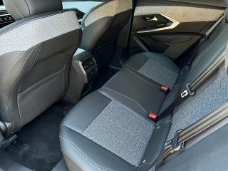 Peugeot 3008 Hybrid 145 E-DCS6 Allure Aut.