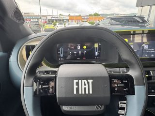 Fiat Grande Panda Hybrid mHEV 110 6-Gang eDCT La Prima