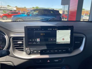 KIA ceed 1,6 CRDi 48V Silber
