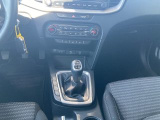 KIA ceed 1,6 CRDi 48V Silber