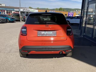 Fiat 600 Hybrid mHEV 110 6-Gang eDCT La Prima