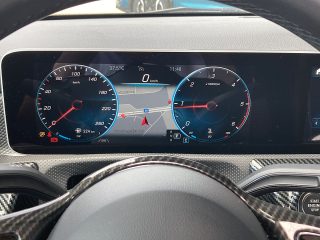 Mercedes-Benz CLA 180 d Shooting Brake!NAVI,PANO,LED HIGH PERFORM!