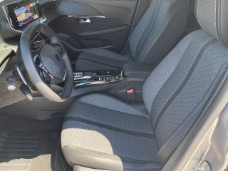Peugeot 208 Hybrid 110 e-DCS6 Allure