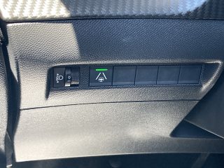 Peugeot 208 Hybrid 110 e-DCS6 Allure