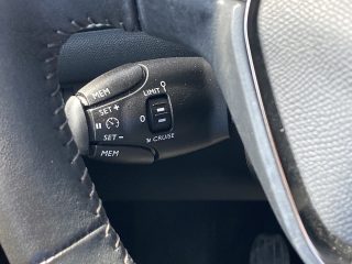 Peugeot 2008 PureTech 100 S&S Active Pack 6-Gang-Manuell