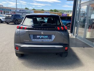 Peugeot 2008 PureTech 100 S&S Active Pack 6-Gang-Manuell