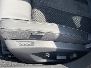 Peugeot 308 SW Hybrid 145 e-DSC6 GT