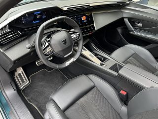 Peugeot 308 SW BlueHDi 130 EAT8 GT!MATRIXLED,NAVI,KAMERA,FOCAL,PANORAMA!