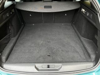 Peugeot 308 SW BlueHDi 130 EAT8 GT!MATRIXLED,NAVI,KAMERA,FOCAL,PANORAMA!