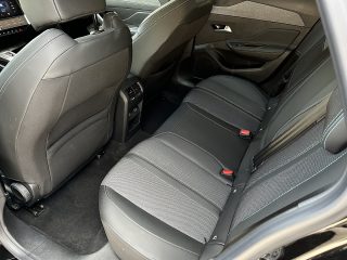 Peugeot 308 SW Hybrid 145 e-DSC6 Allure!NAVI,KAMERA,LED,TOP!