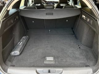 Peugeot 308 SW Hybrid 145 e-DSC6 Allure!NAVI,KAMERA,LED,TOP!