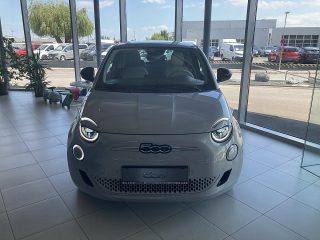 Fiat 500 Elektro 3+1 42 kWh La Prima