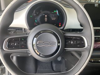 Fiat 500 Elektro 3+1 42 kWh La Prima