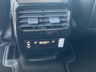 Peugeot 5008 mHEV 145 e-DCS6 Aut. GT Exclusive!ACC,PANO,NAVI,VOLL!