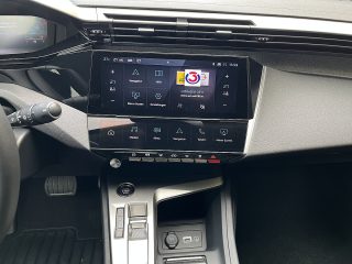 Peugeot 408 Hybrid 145 e-DCS6 Allure!NAVI,KAMERA360°,ACC!TOP AKTION!