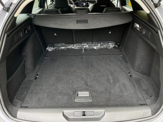 Peugeot 308 SW Hybrid 145 e-DSC6 Allure!NAVI,KAMERA,LED,TOP!