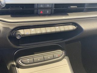 Fiat 600 Hybrid mHEV 145 6-Gang eDCT La Prima