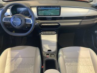 Fiat 600 Hybrid mHEV 145 6-Gang eDCT La Prima