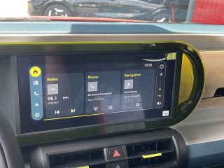 Fiat Grande Panda Hybrid mHEV 110 6-Gang eDCT La Prima