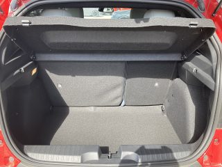 Fiat Grande Panda Hybrid mHEV 110 6-Gang eDCT La Prima