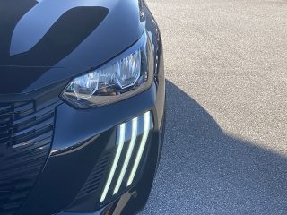 Peugeot 208 Hybrid 110 e-DCS6 Allure