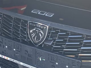 Peugeot 208 Hybrid 110 e-DCS6 Allure
