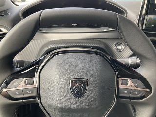 Peugeot 208 Hybrid 110 e-DCS6 Allure