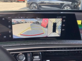 Peugeot 3008 Hybrid 145 e-DCS6 GT!MATRIXLED,PANO,AHV,FOCAL,NAVI,VOLL!