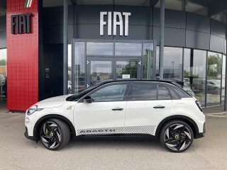 Abarth Abarth 600e 54kWh Competizione