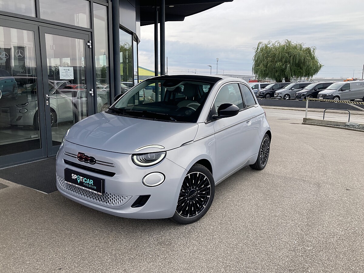 Fiat 500 Hatchback Hybrid La Prima