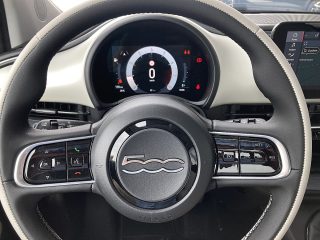 Fiat 500 Hatchback Hybrid La Prima