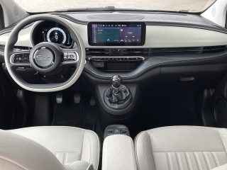 Fiat 500 Hatchback Hybrid La Prima