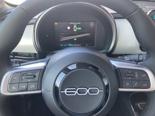 Fiat 600 Elektro 54 kWh La Prima
